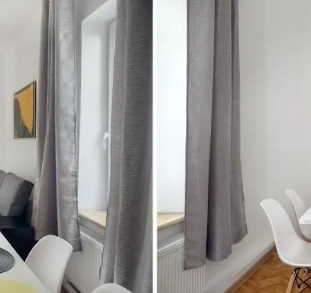 Evva & Peppe Old Town Flat Апартаменты