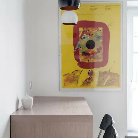 Evva & Peppe Old Town Flat * Варшава