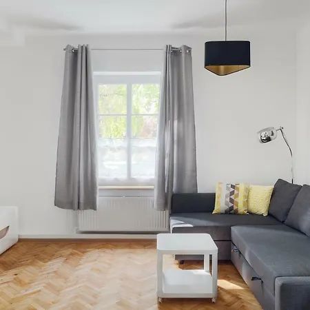 Evva & Peppe Old Town Flat *