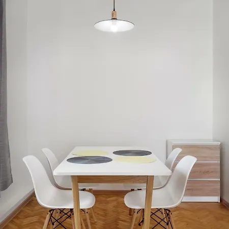 Evva & Peppe Old Town Flat * Warschau