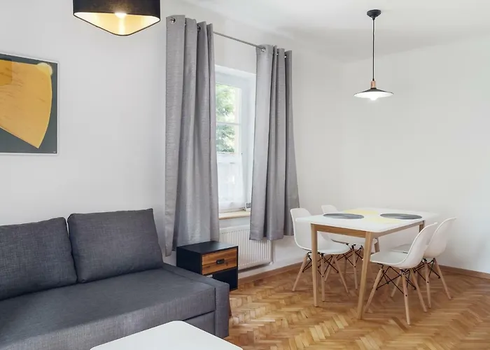 Evva & Peppe Old Town Flat Apartment